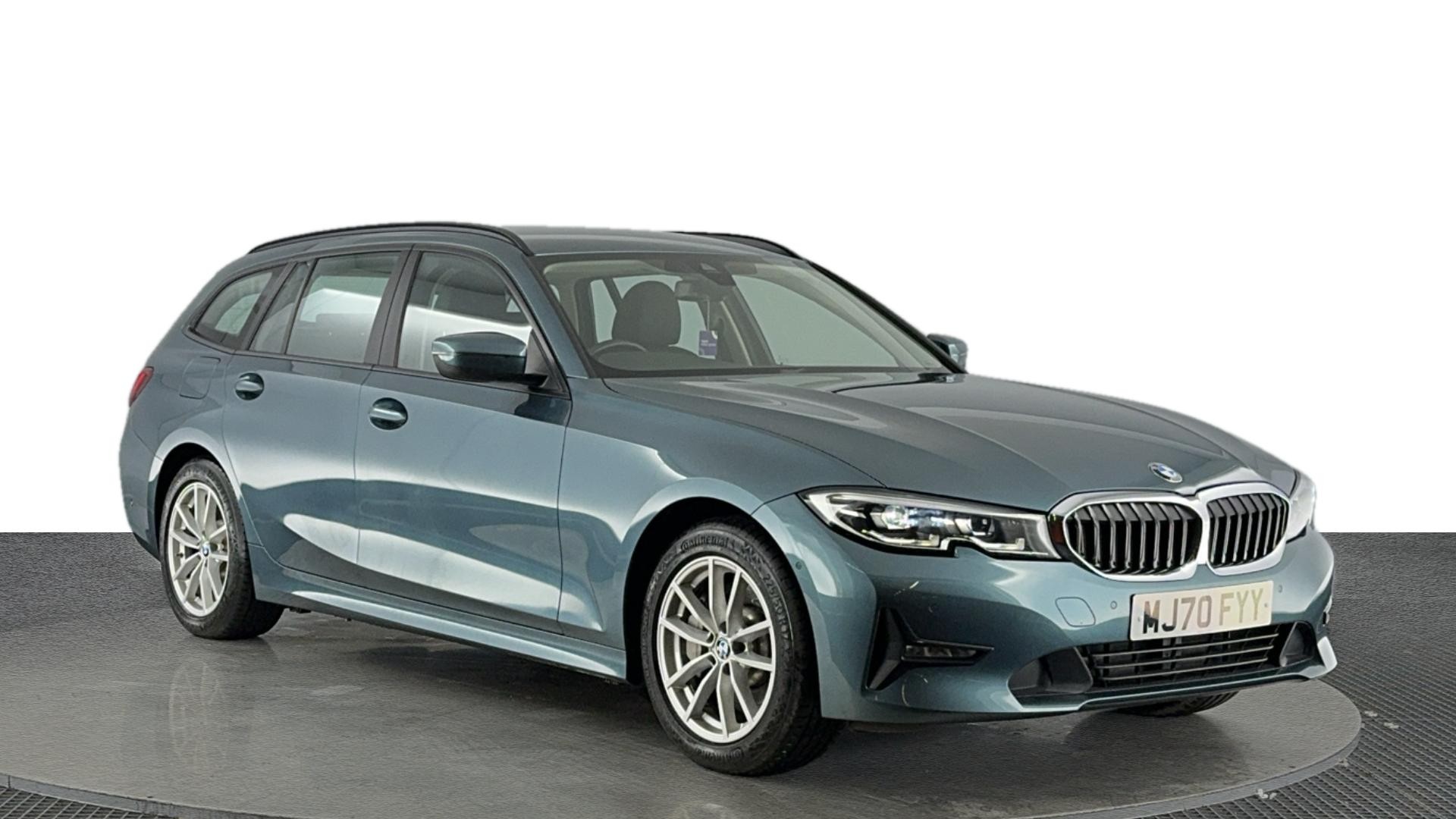 Main listing image - BMW 3 Series Touring