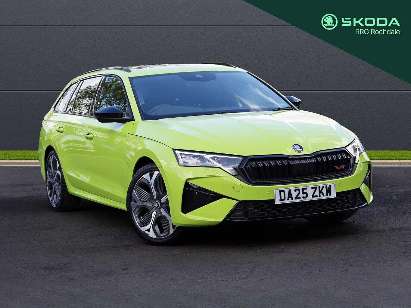 Main listing image - Skoda Octavia Estate