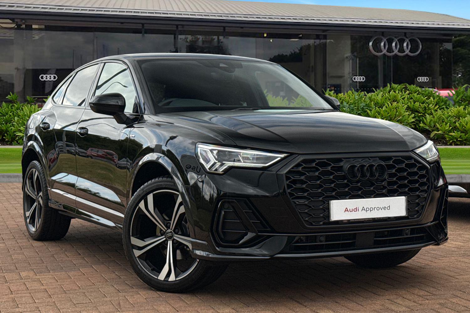 Main listing image - Audi Q3