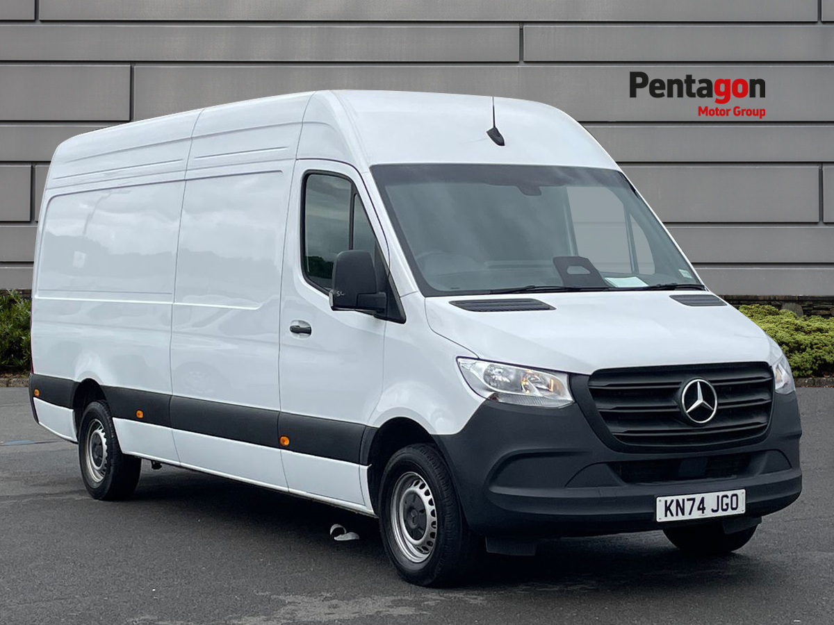 Main listing image - Mercedes-Benz Sprinter