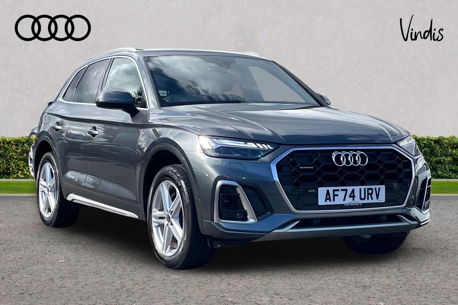 Main listing image - Audi Q5