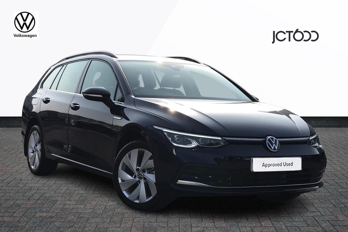 Main listing image - Volkswagen Golf