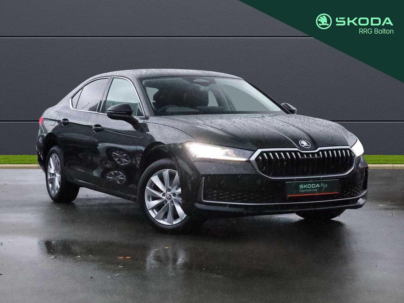 Main listing image - Skoda Superb