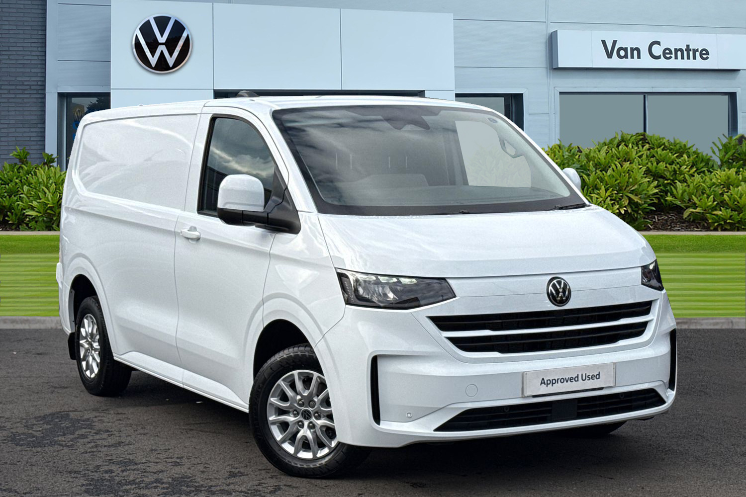 Main listing image - Volkswagen Transporter