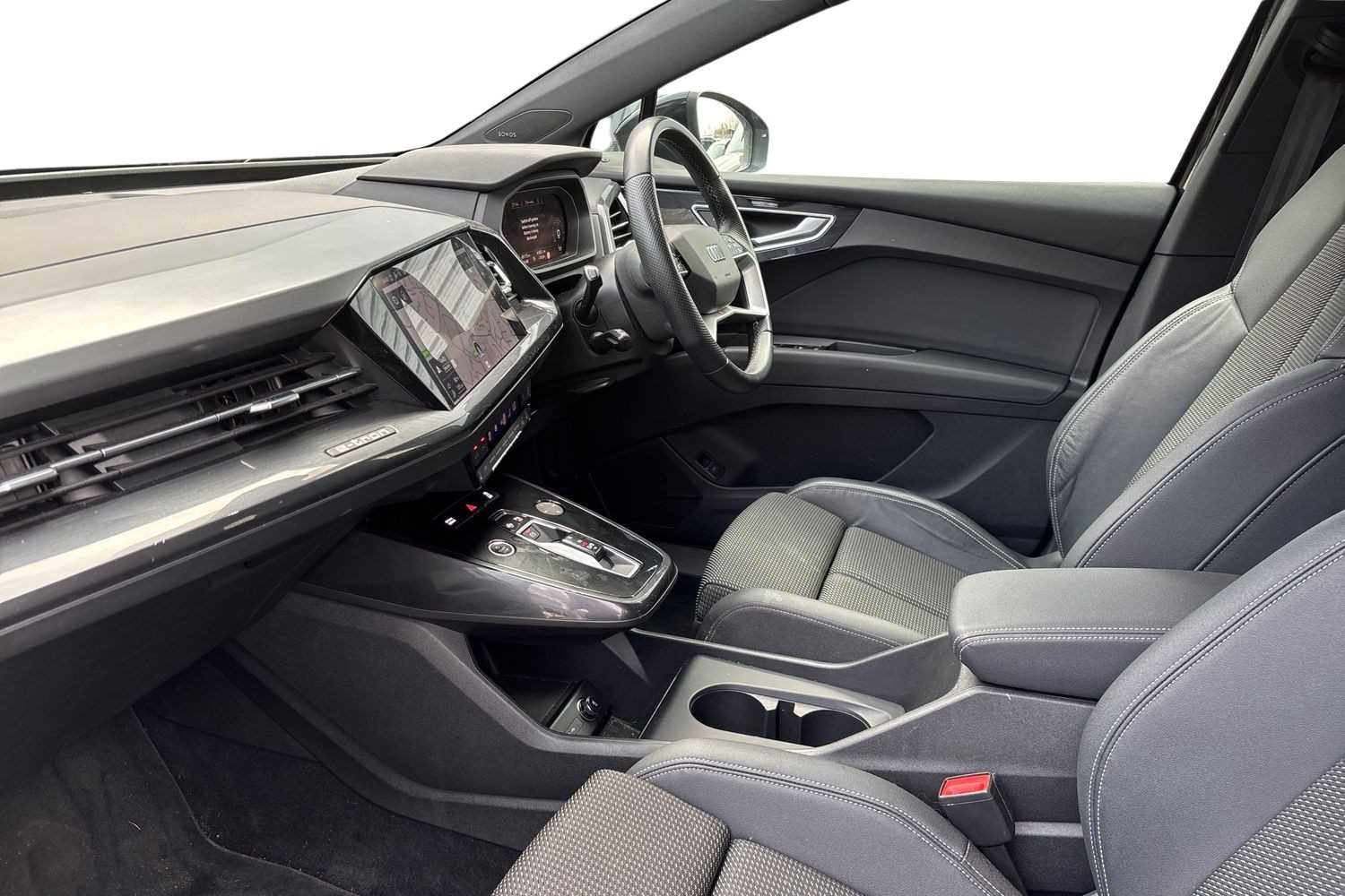 Main listing image - Audi Q4