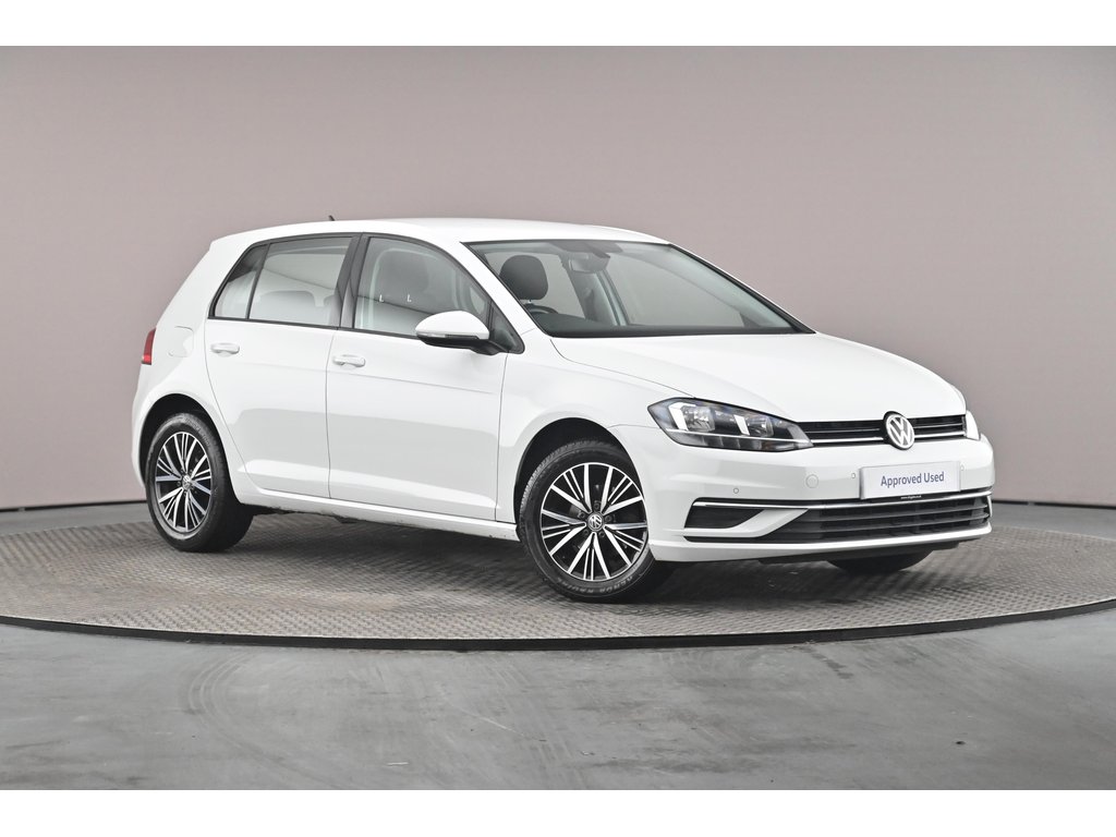 Main listing image - Volkswagen Golf