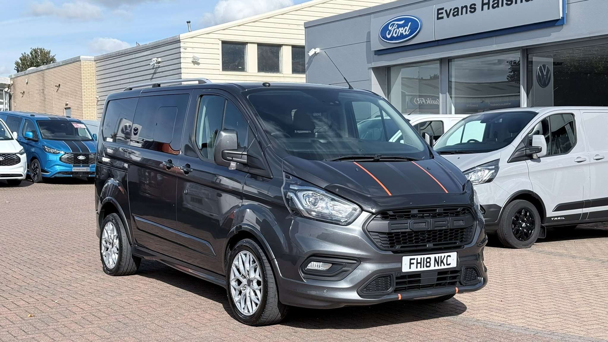 Main listing image - Ford Transit Custom