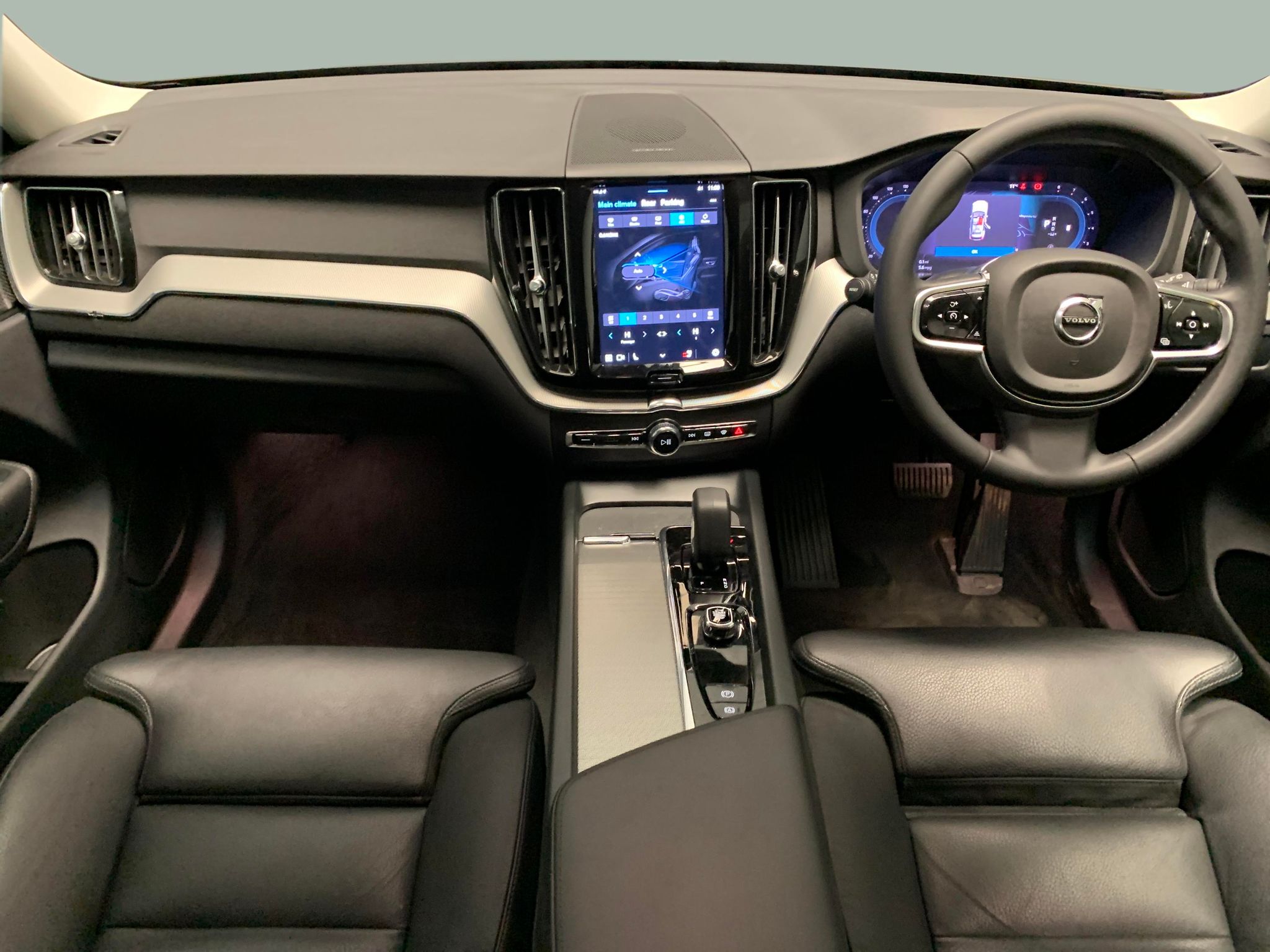 Main listing image - Volvo XC60