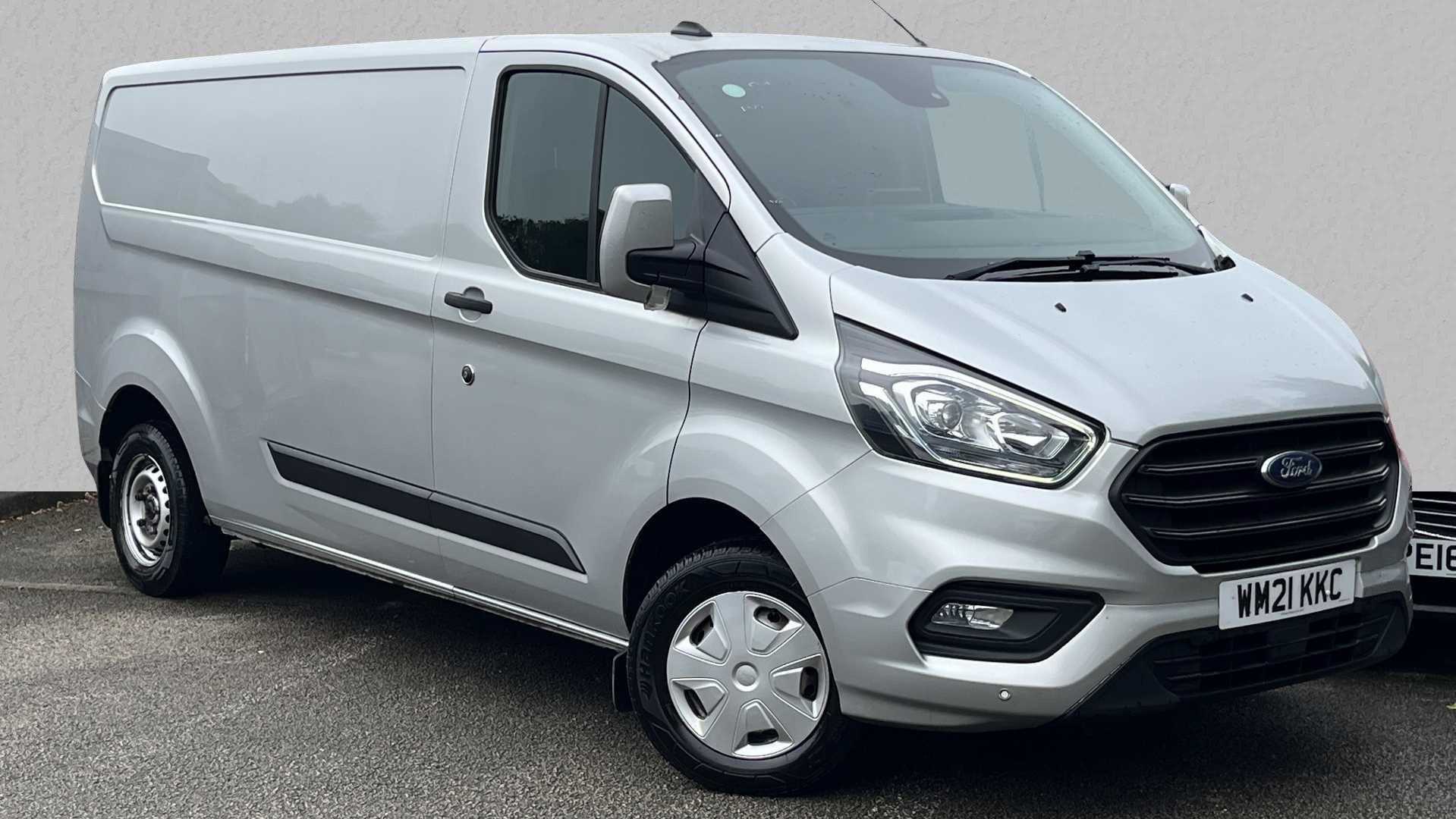 Main listing image - Ford Transit Custom