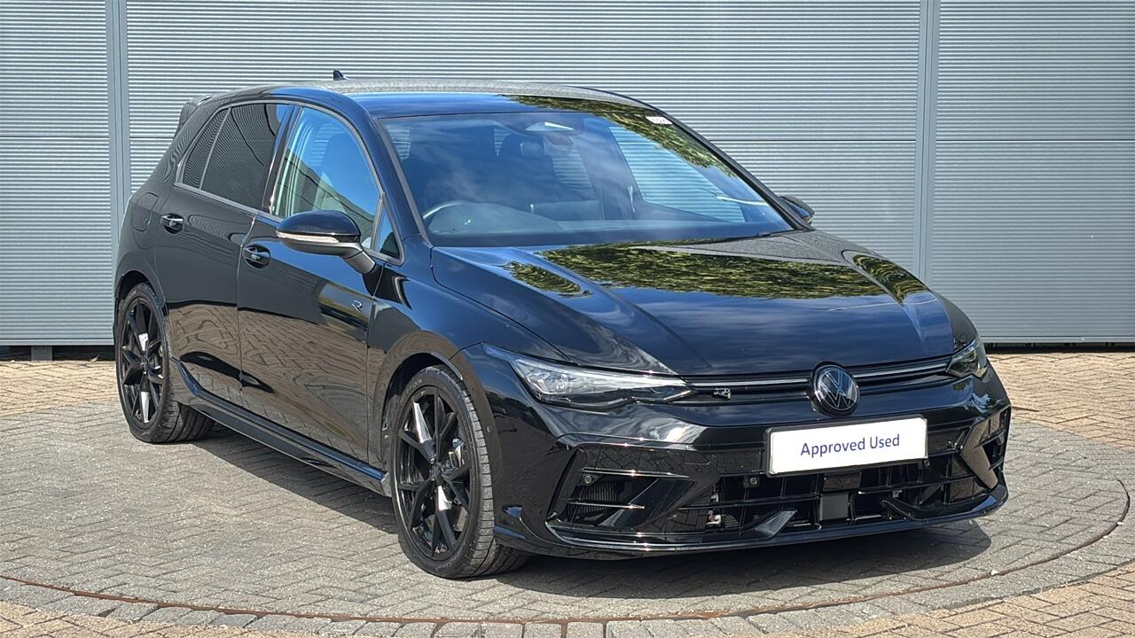 Main listing image - Volkswagen Golf