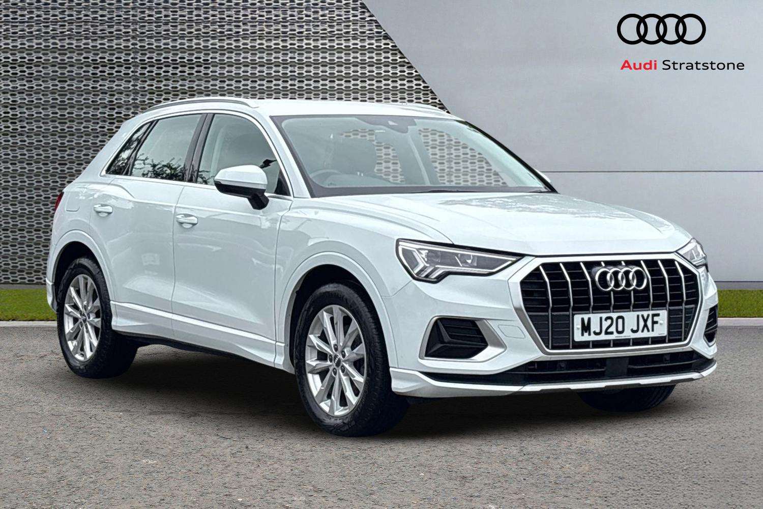 Main listing image - Audi Q3