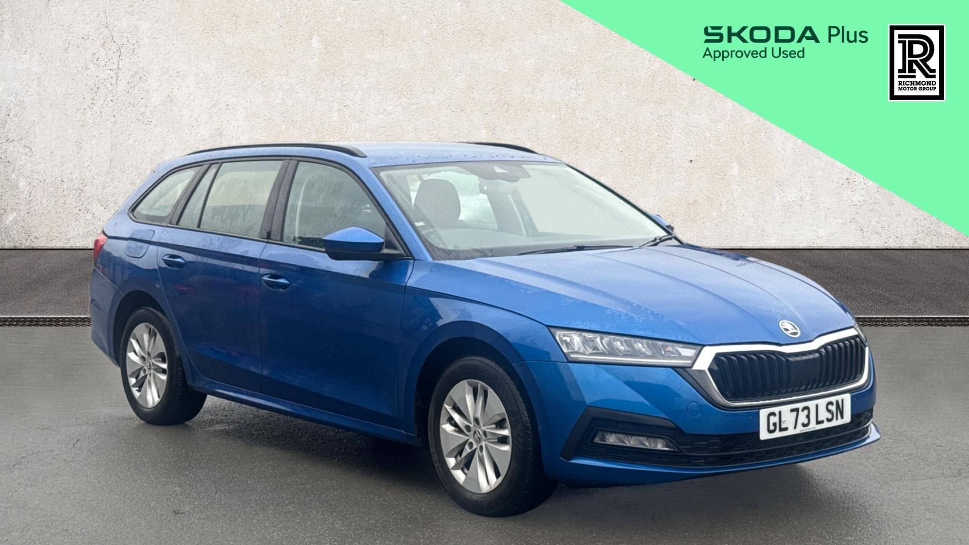 Main listing image - Skoda Octavia Estate