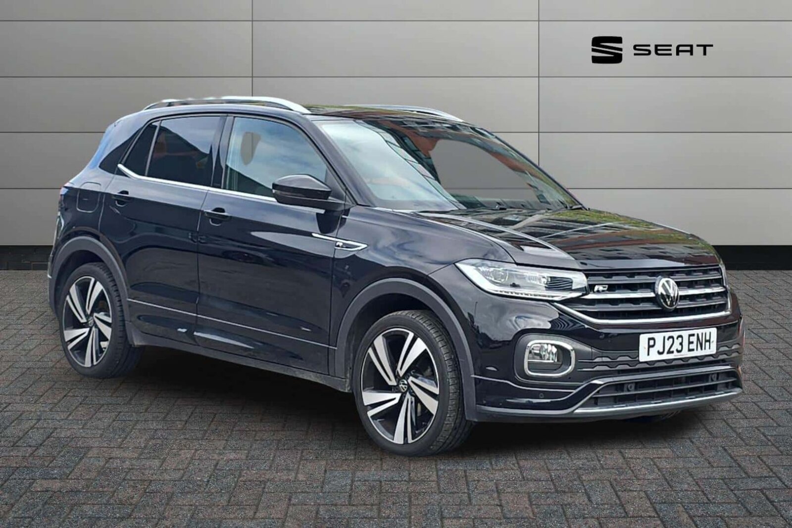 Main listing image - Volkswagen T-Cross