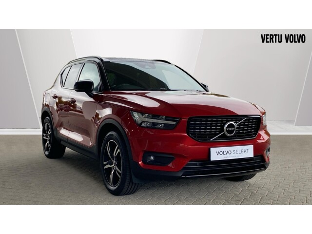 Main listing image - Volvo XC40