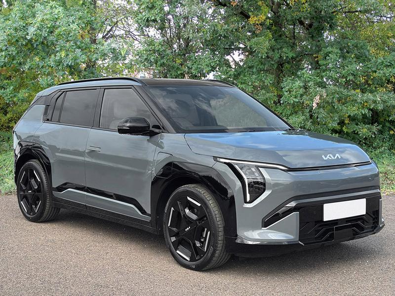 Main listing image - Kia EV3