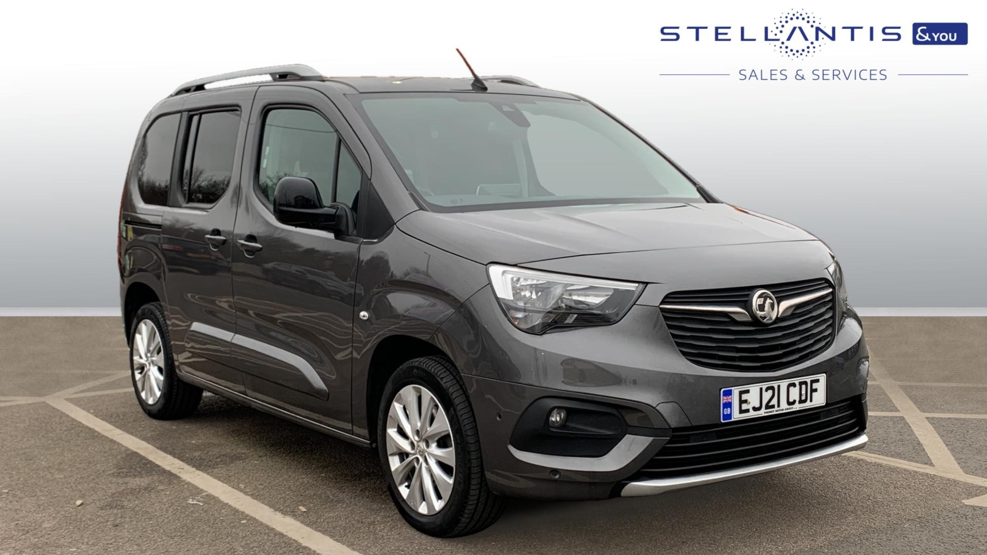 Main listing image - Vauxhall Combo Life