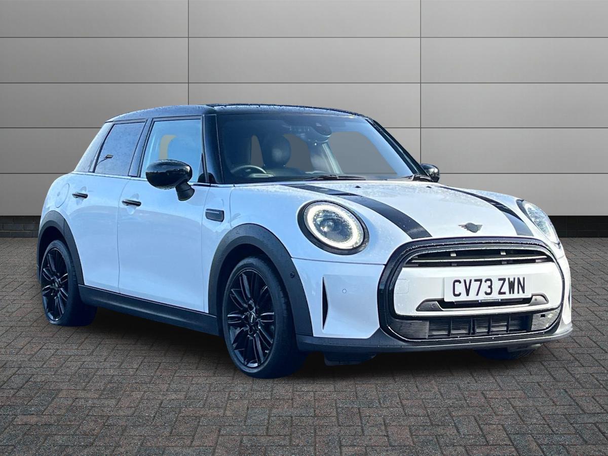 Main listing image - MINI Hatchback 5dr