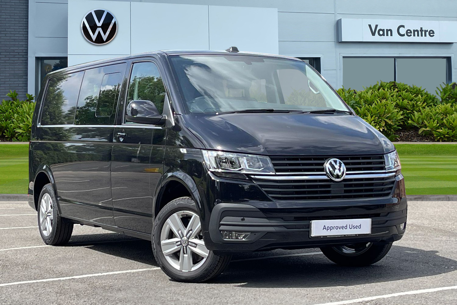 Main listing image - Volkswagen Transporter