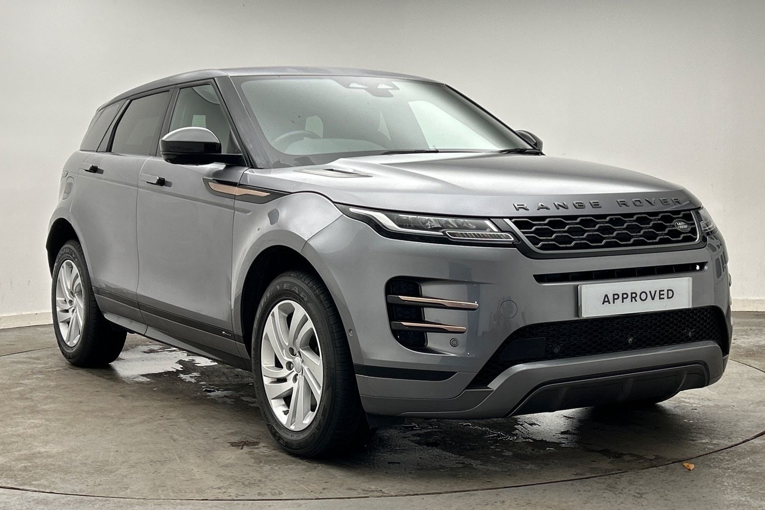 Main listing image - Land Rover Range Rover Evoque