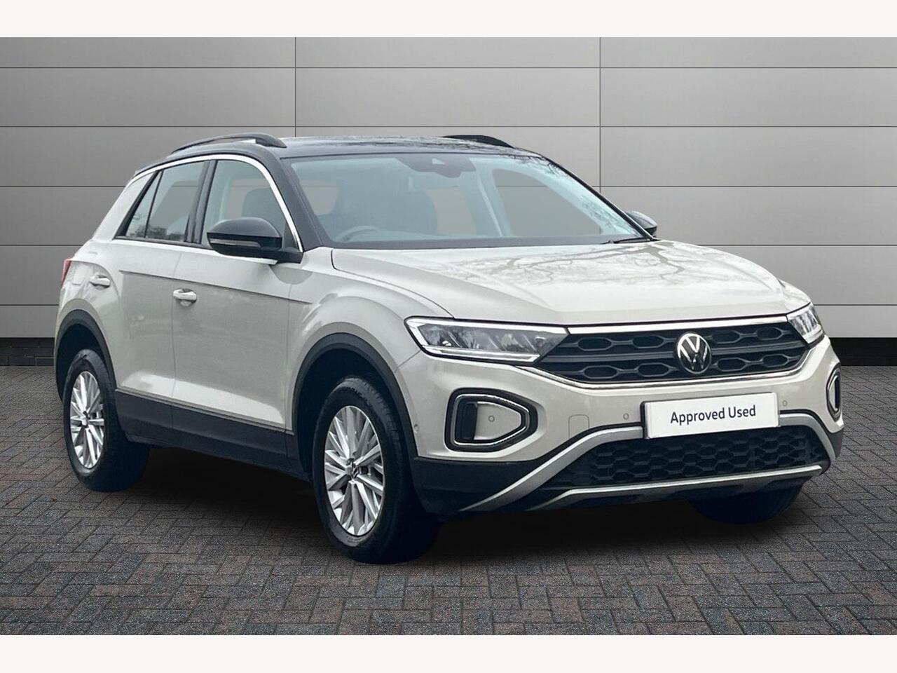 Main listing image - Volkswagen T-Roc