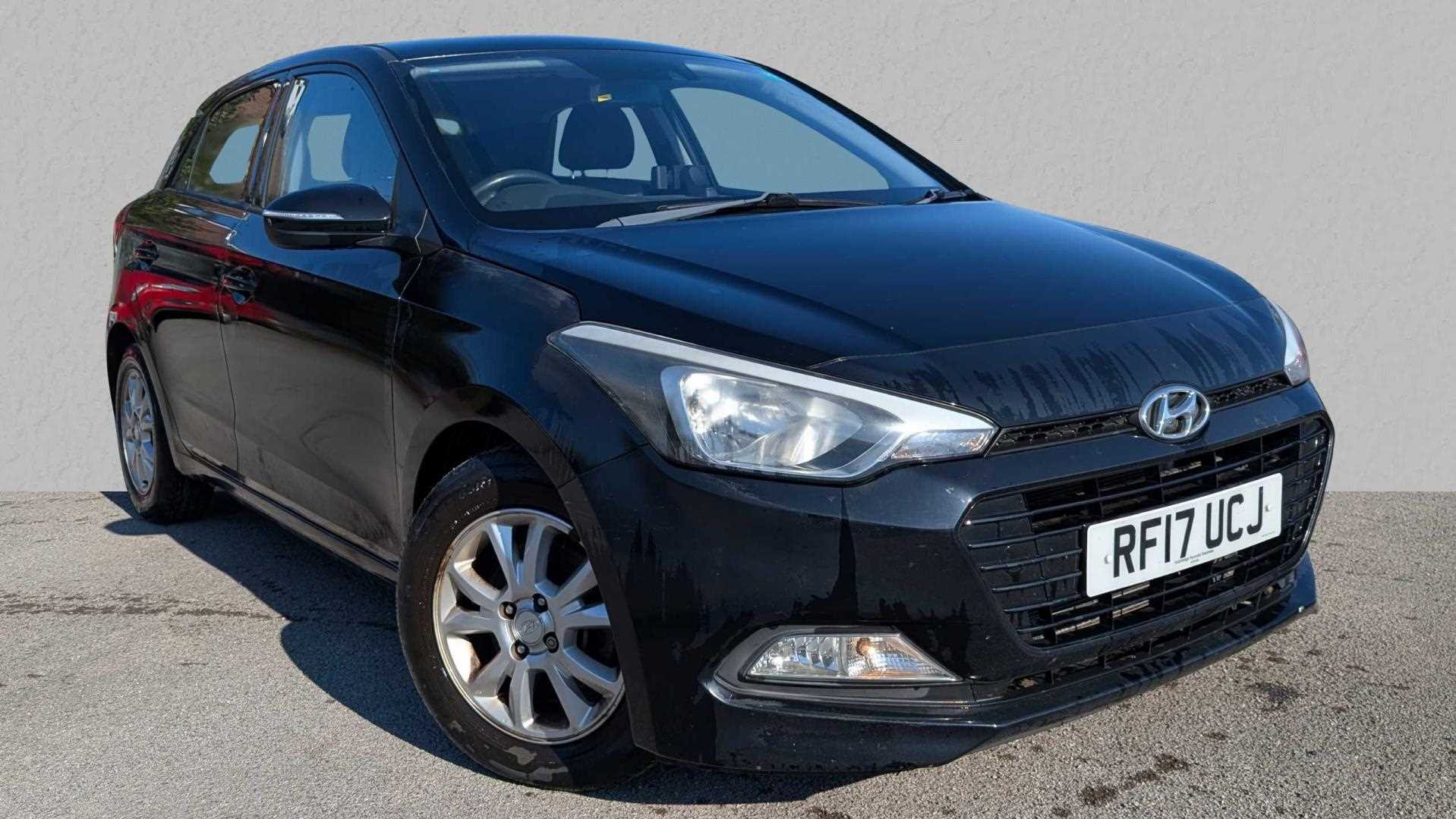Main listing image - Hyundai i20
