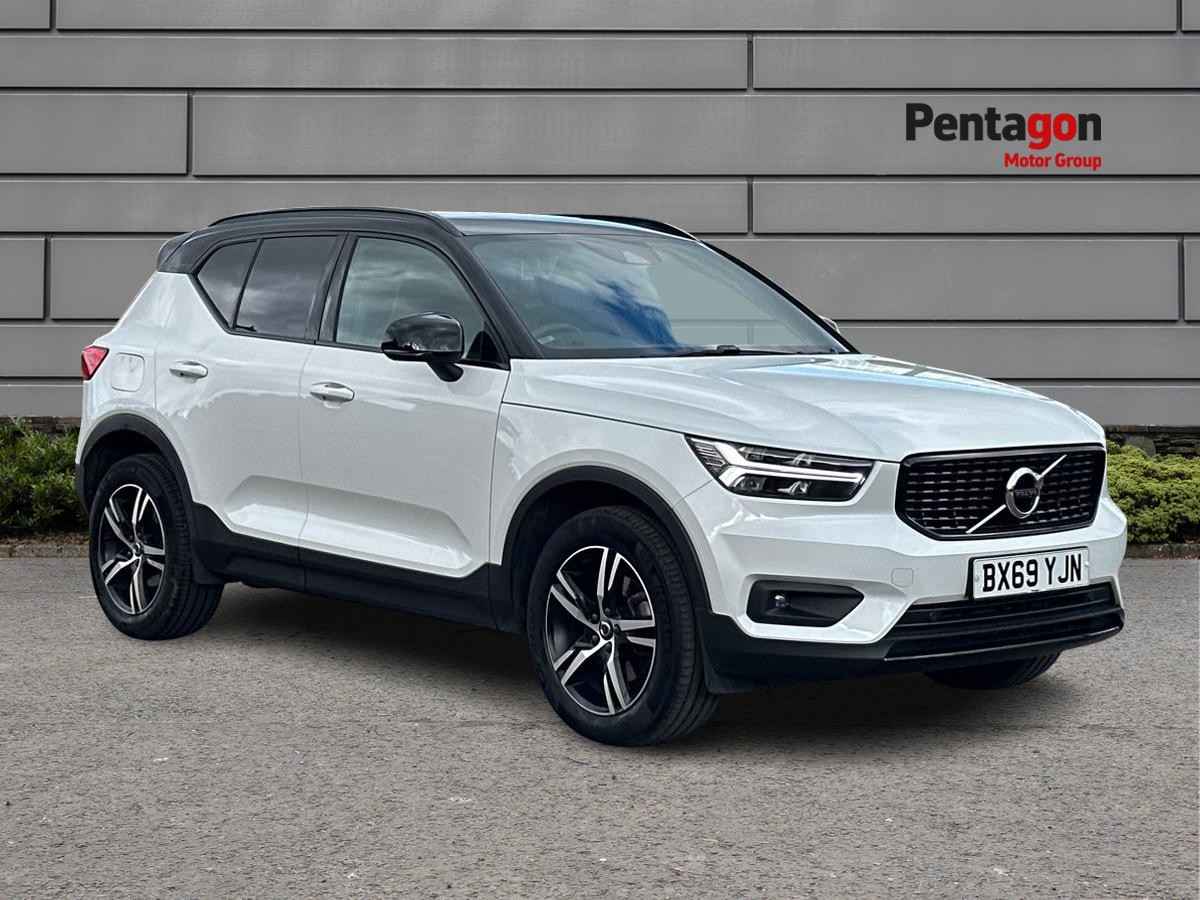 Main listing image - Volvo XC40