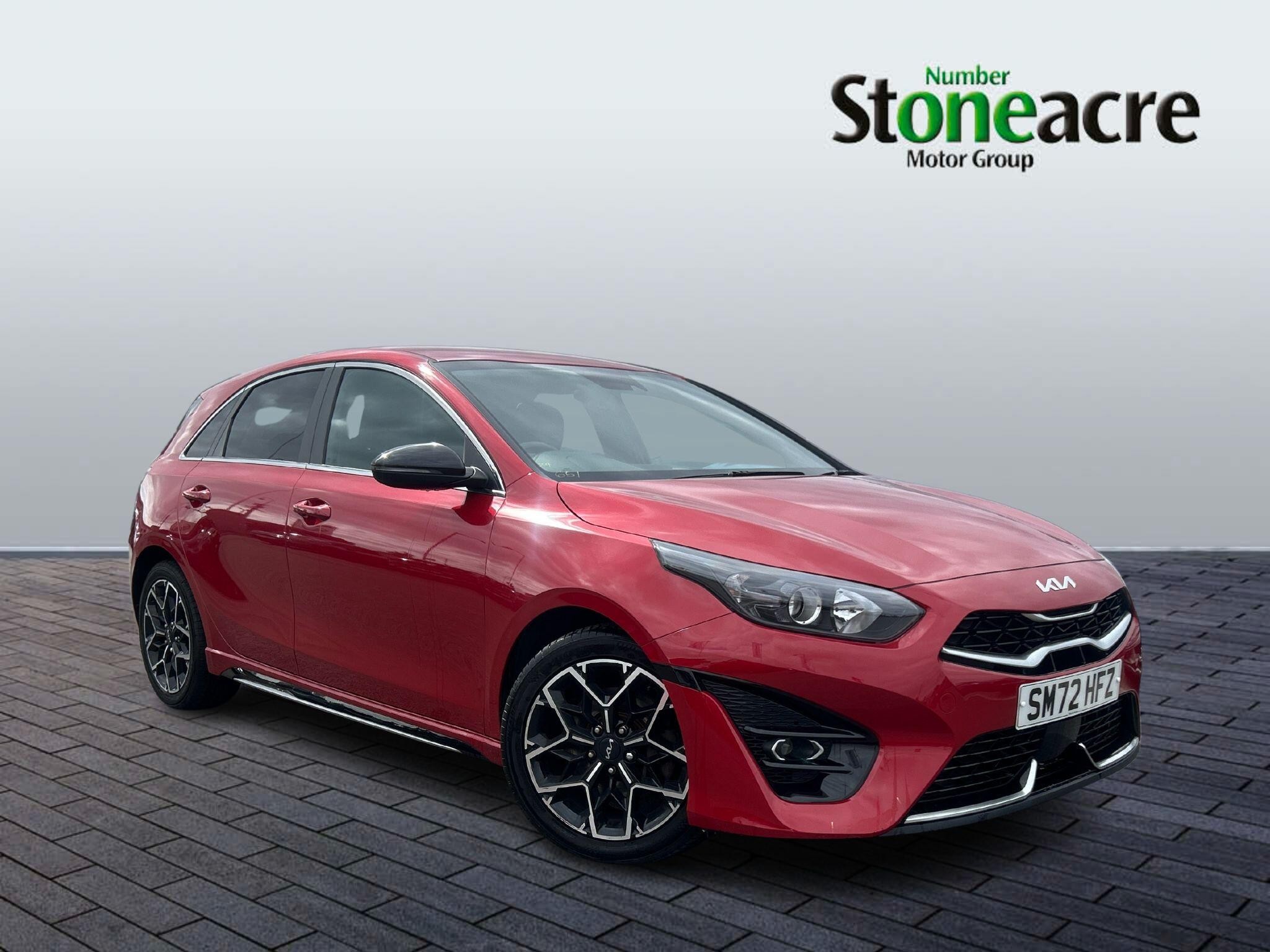 Main listing image - Kia Ceed