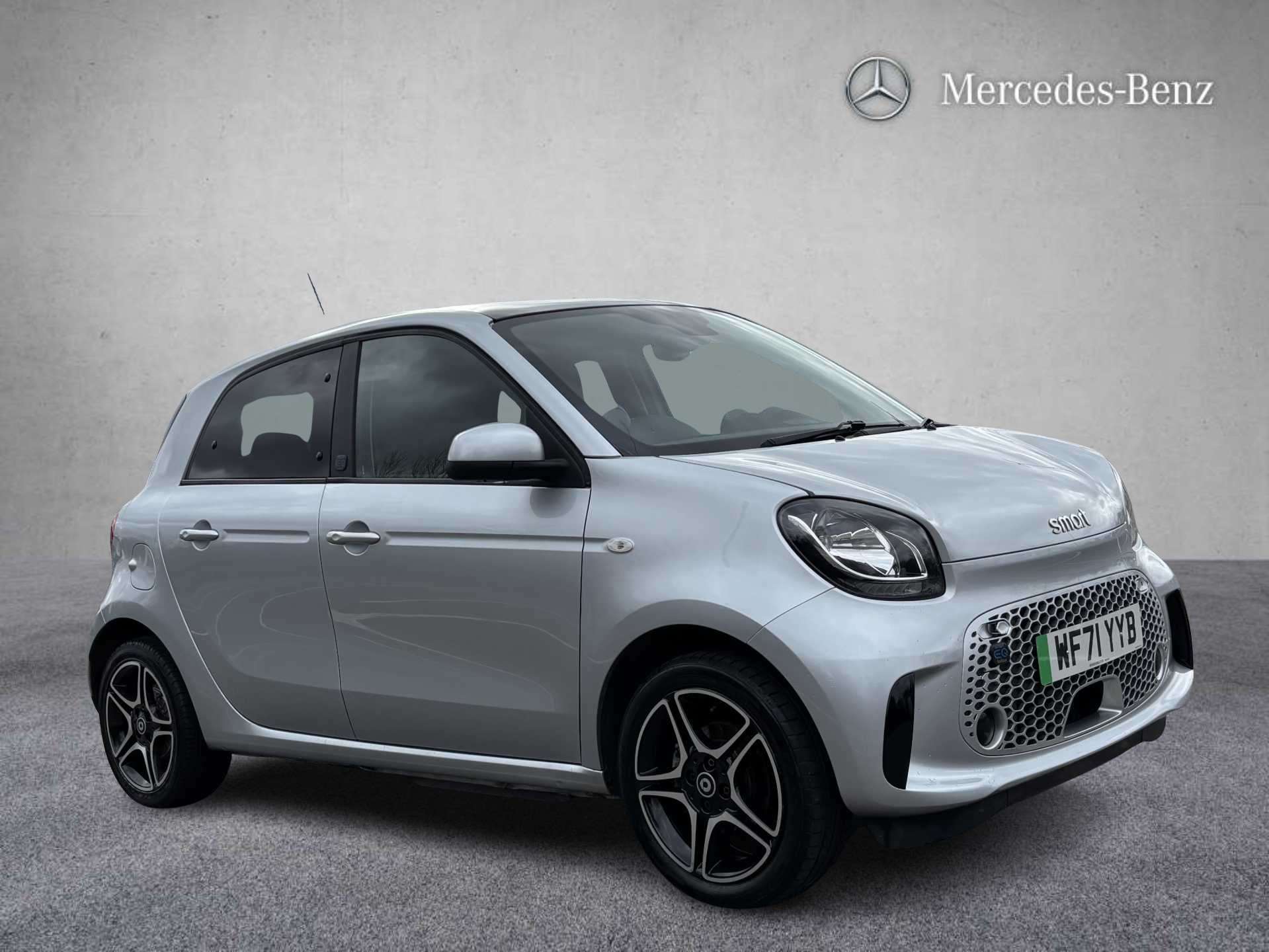 Main listing image - Smart EQ Forfour