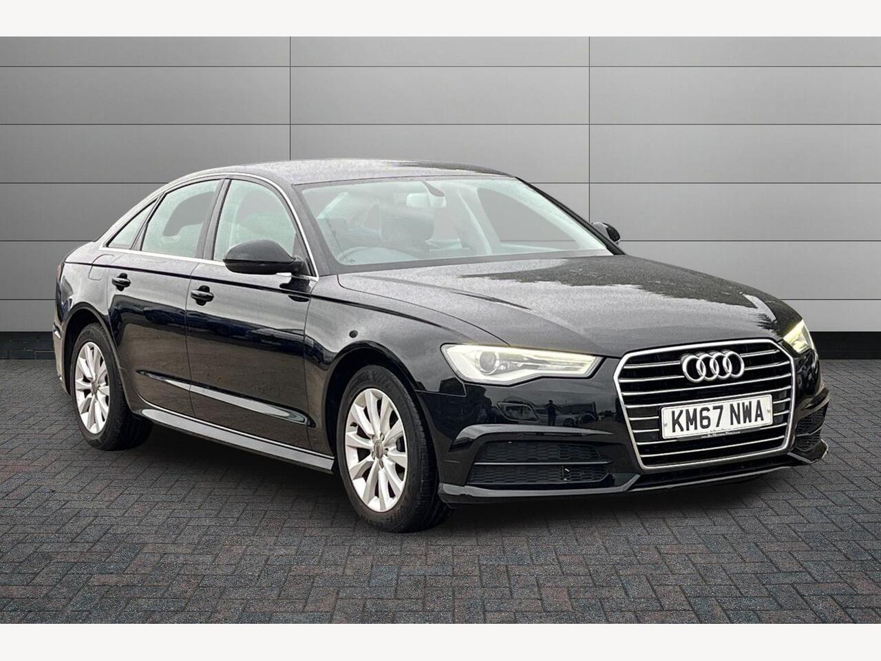 Main listing image - Audi A6