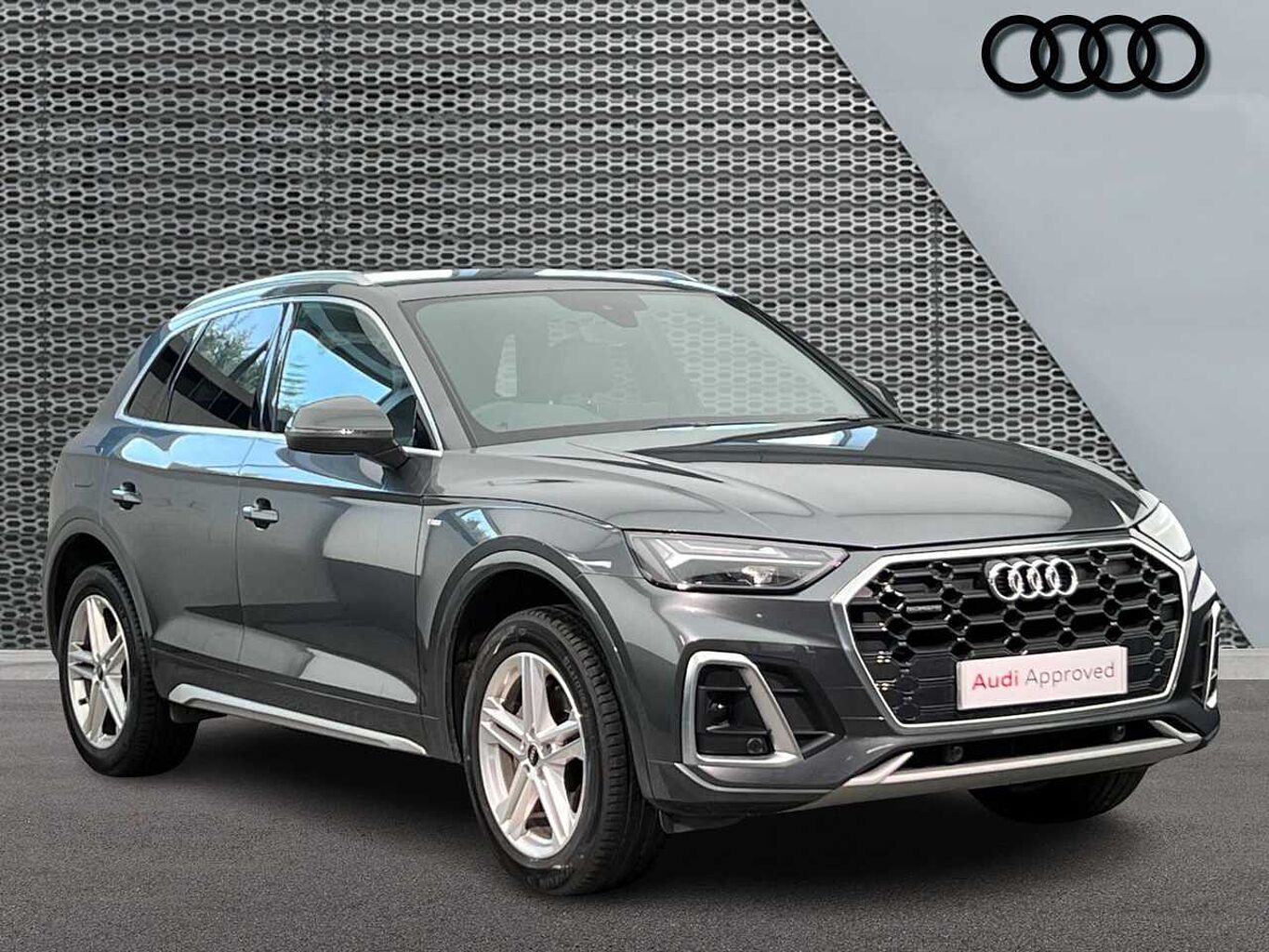 Main listing image - Audi Q5
