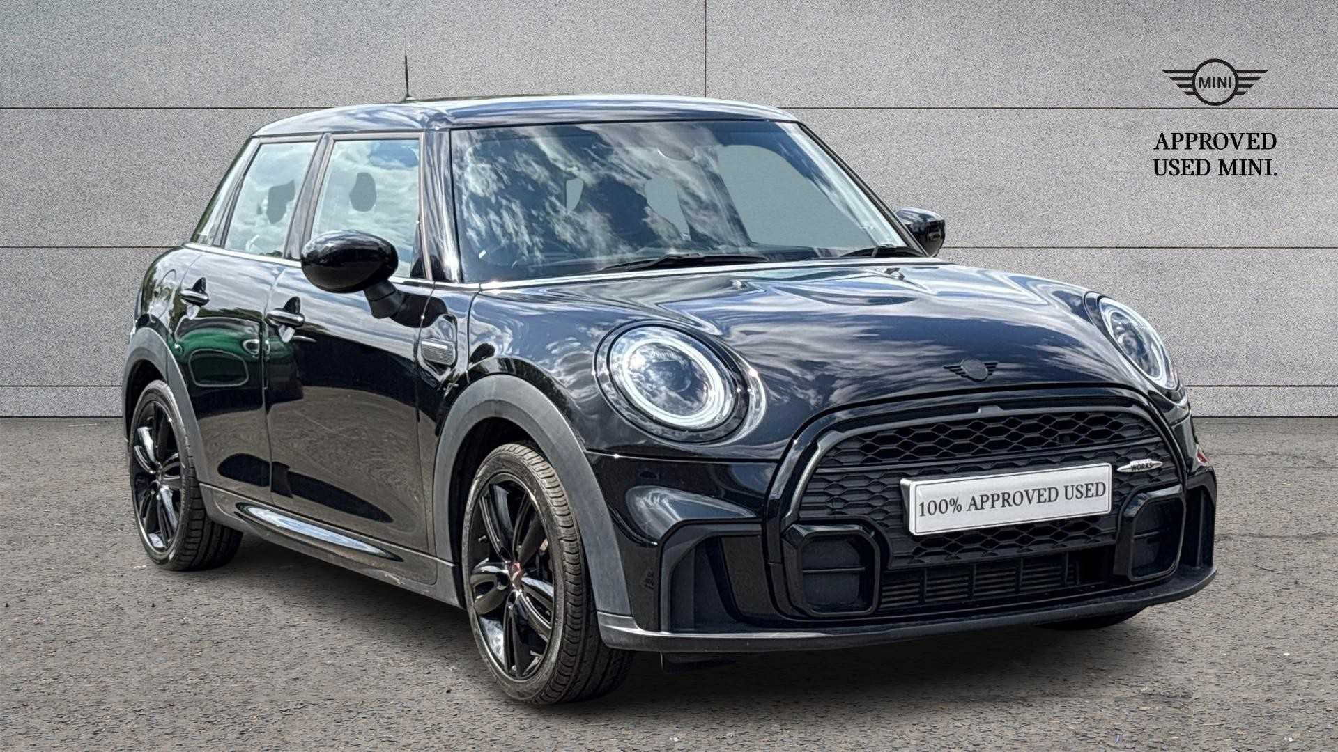 Main listing image - MINI Hatchback 5dr