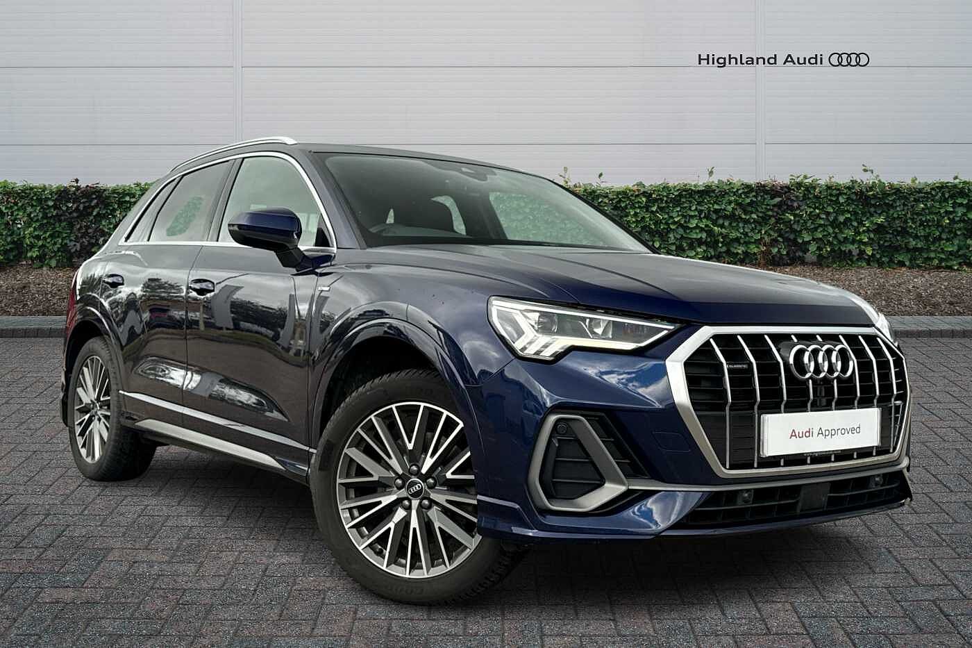 Main listing image - Audi Q3