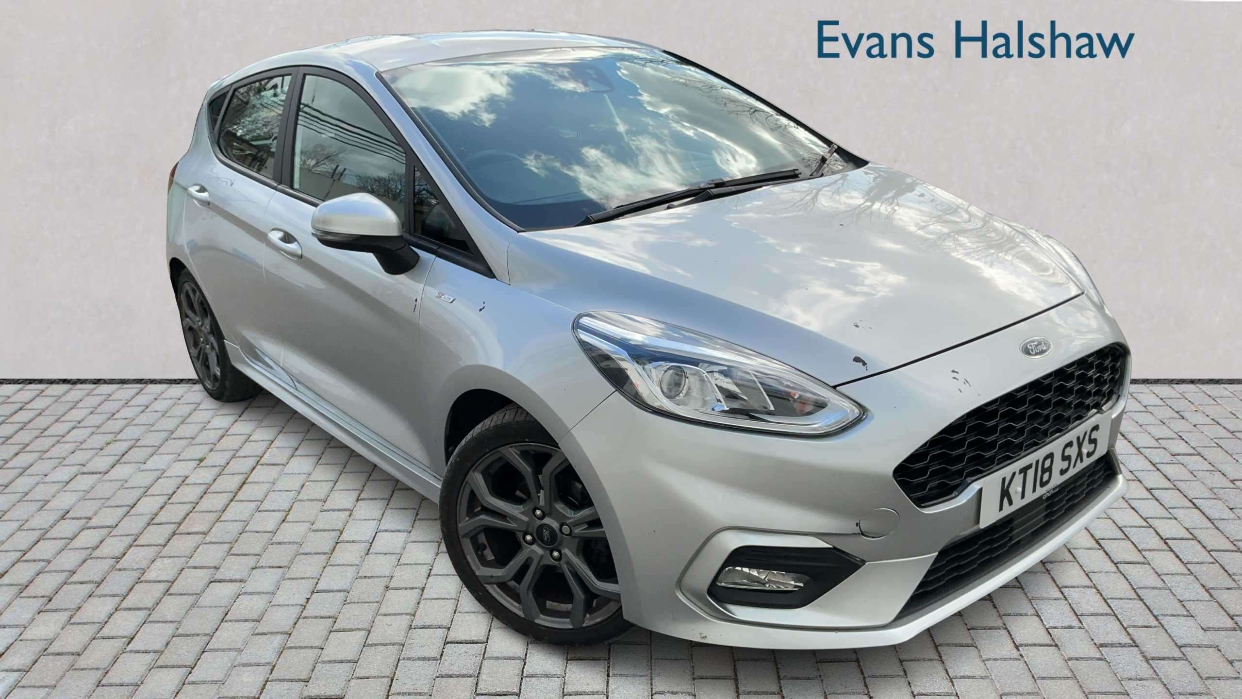 Main listing image - Ford Fiesta