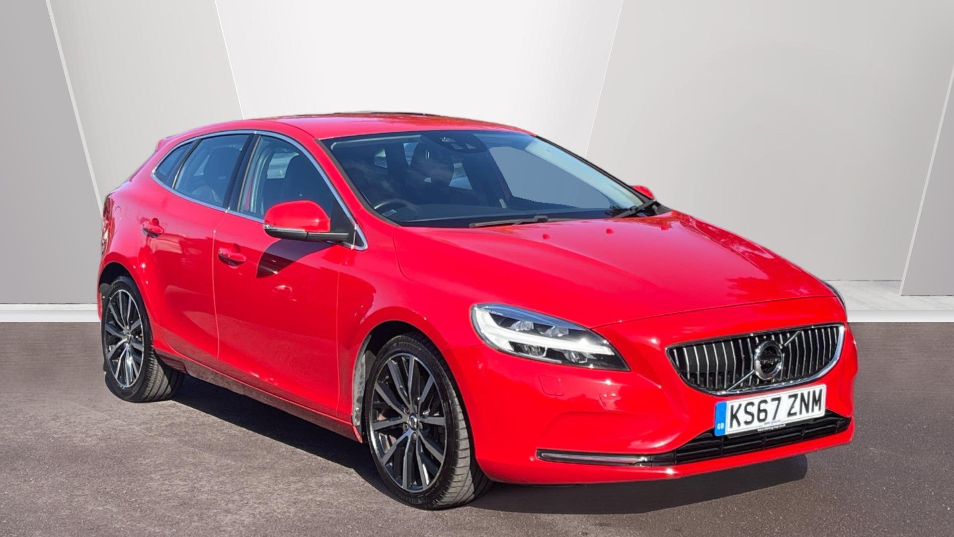 Main listing image - Volvo V40