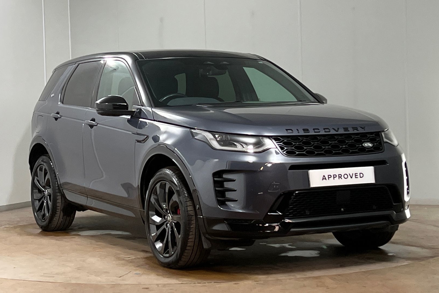 Main listing image - Land Rover Discovery Sport