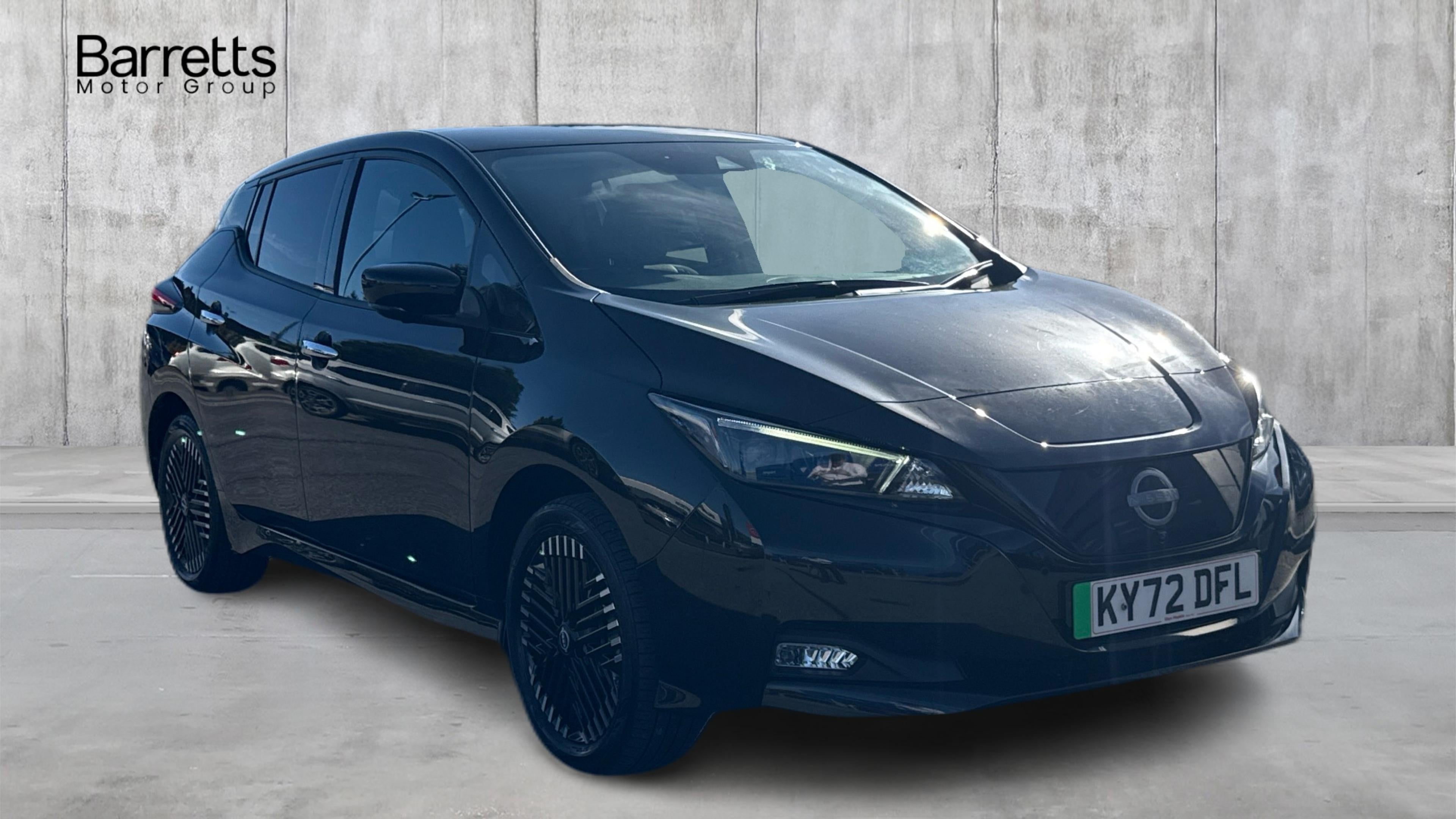 Main listing image - Nissan Leaf