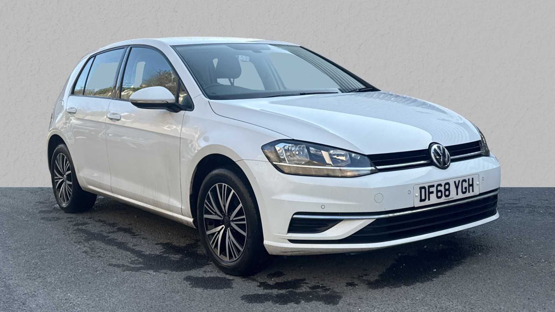 Main listing image - Volkswagen Golf