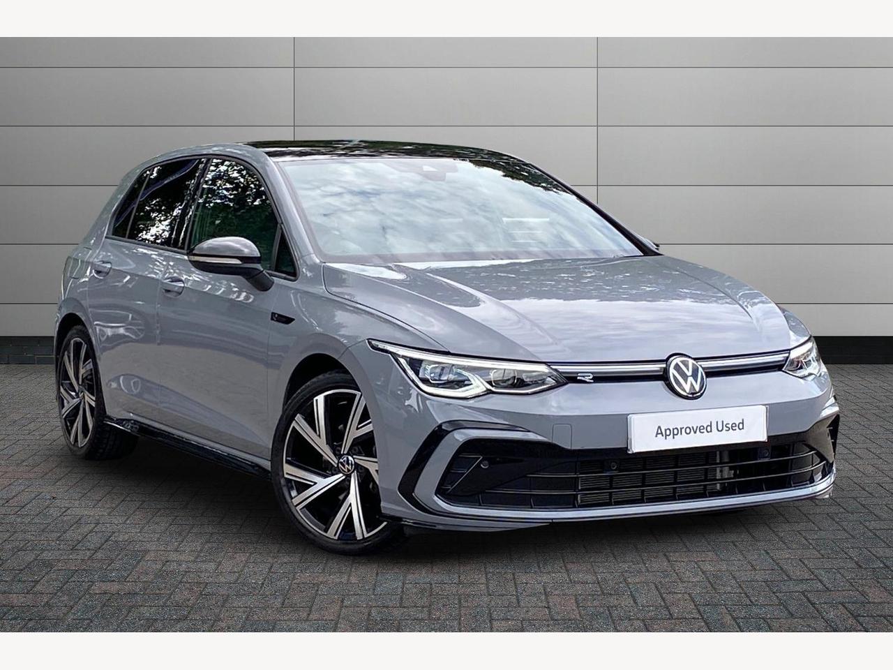 Main listing image - Volkswagen Golf