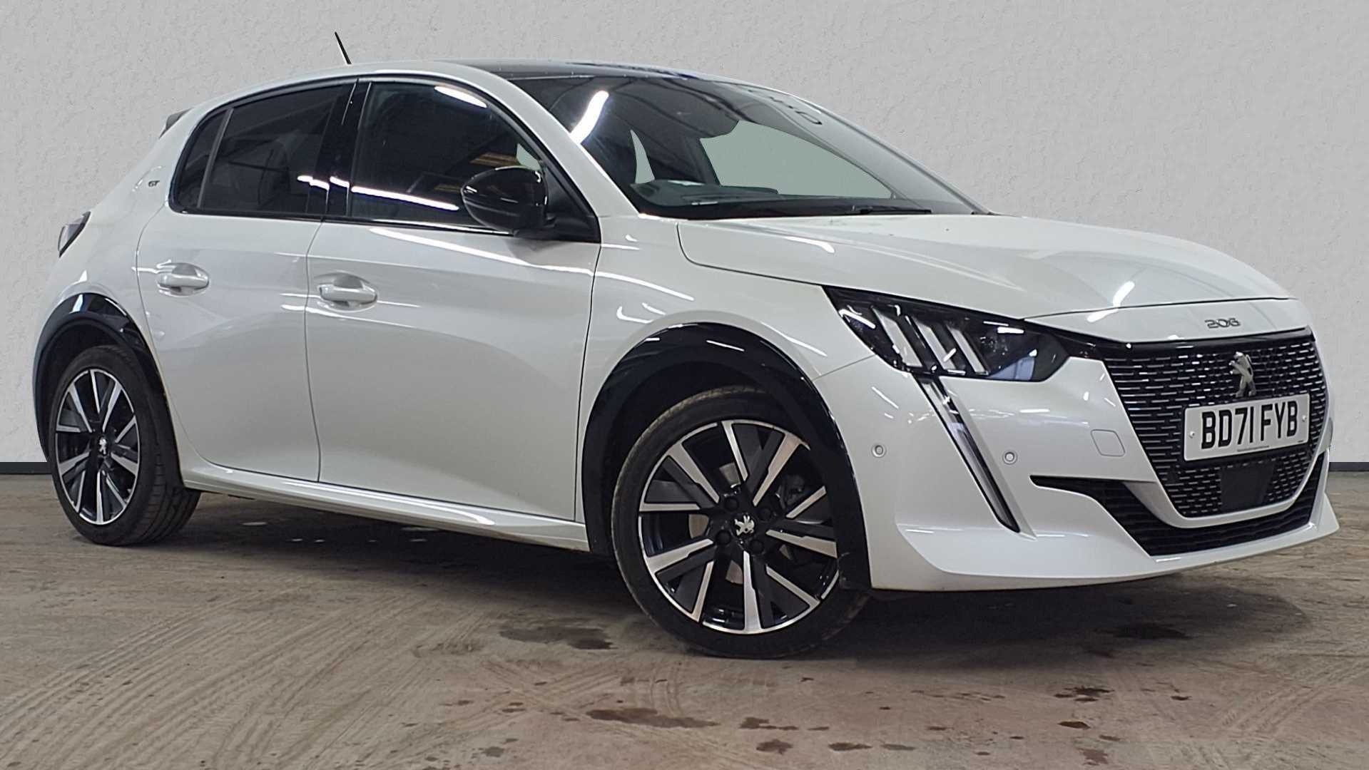 Main listing image - Peugeot 208