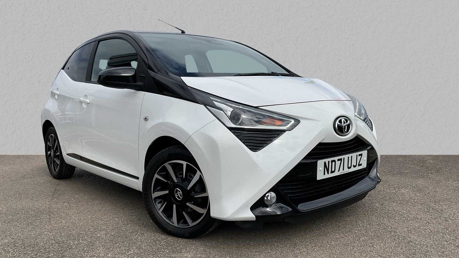 Main listing image - Toyota Aygo