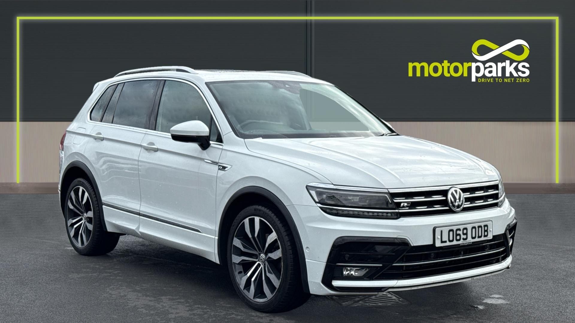 Main listing image - Volkswagen Tiguan