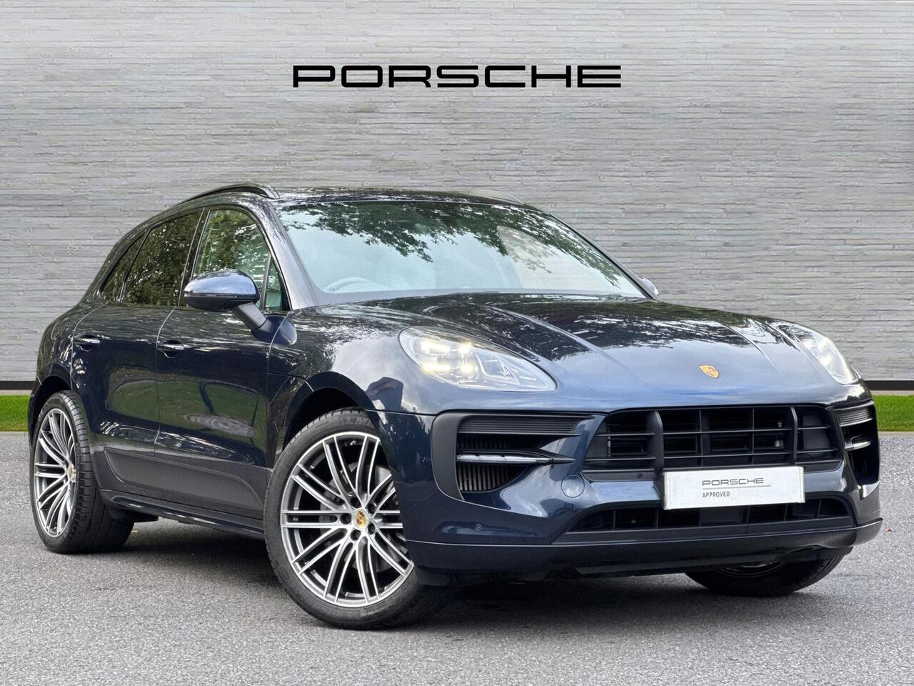 Main listing image - Porsche Macan