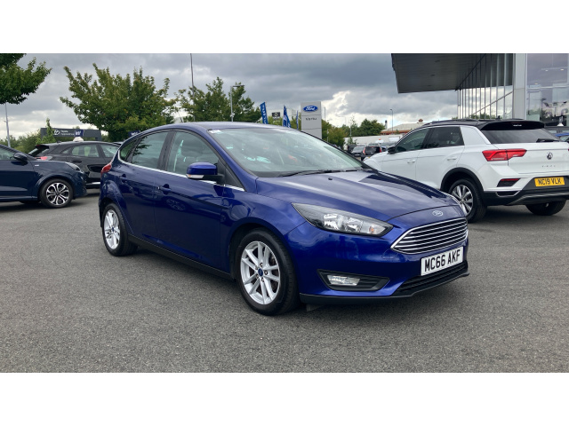 Main listing image - Ford Focus