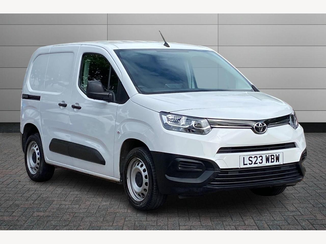 Main listing image - Toyota Proace City