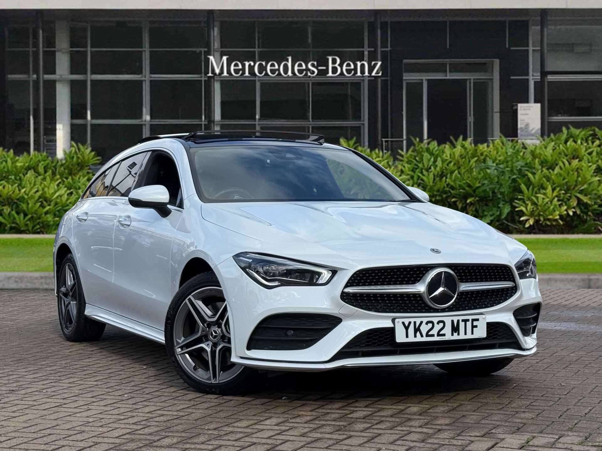 Main listing image - Mercedes-Benz CLA Shooting Brake