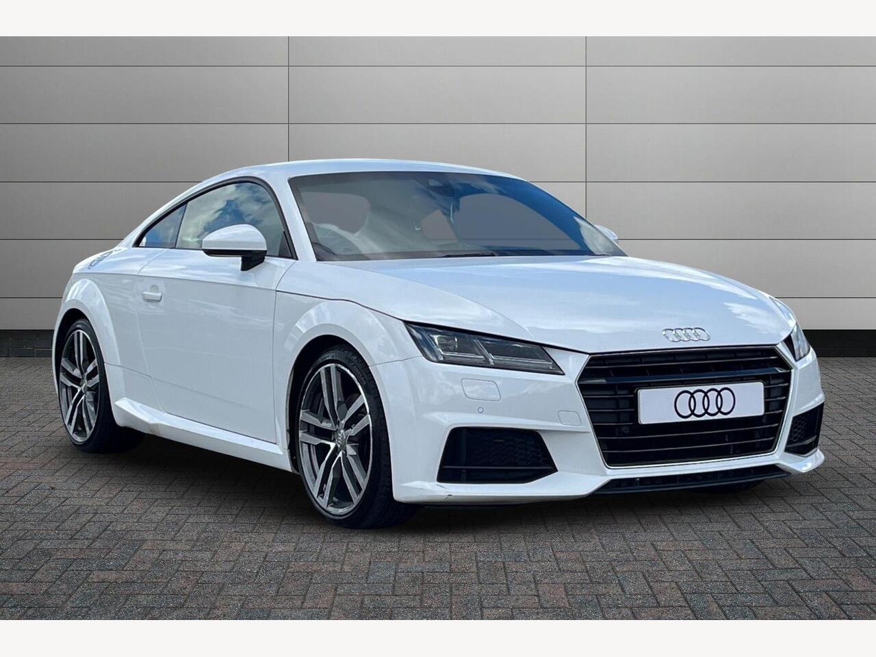 Main listing image - Audi TT