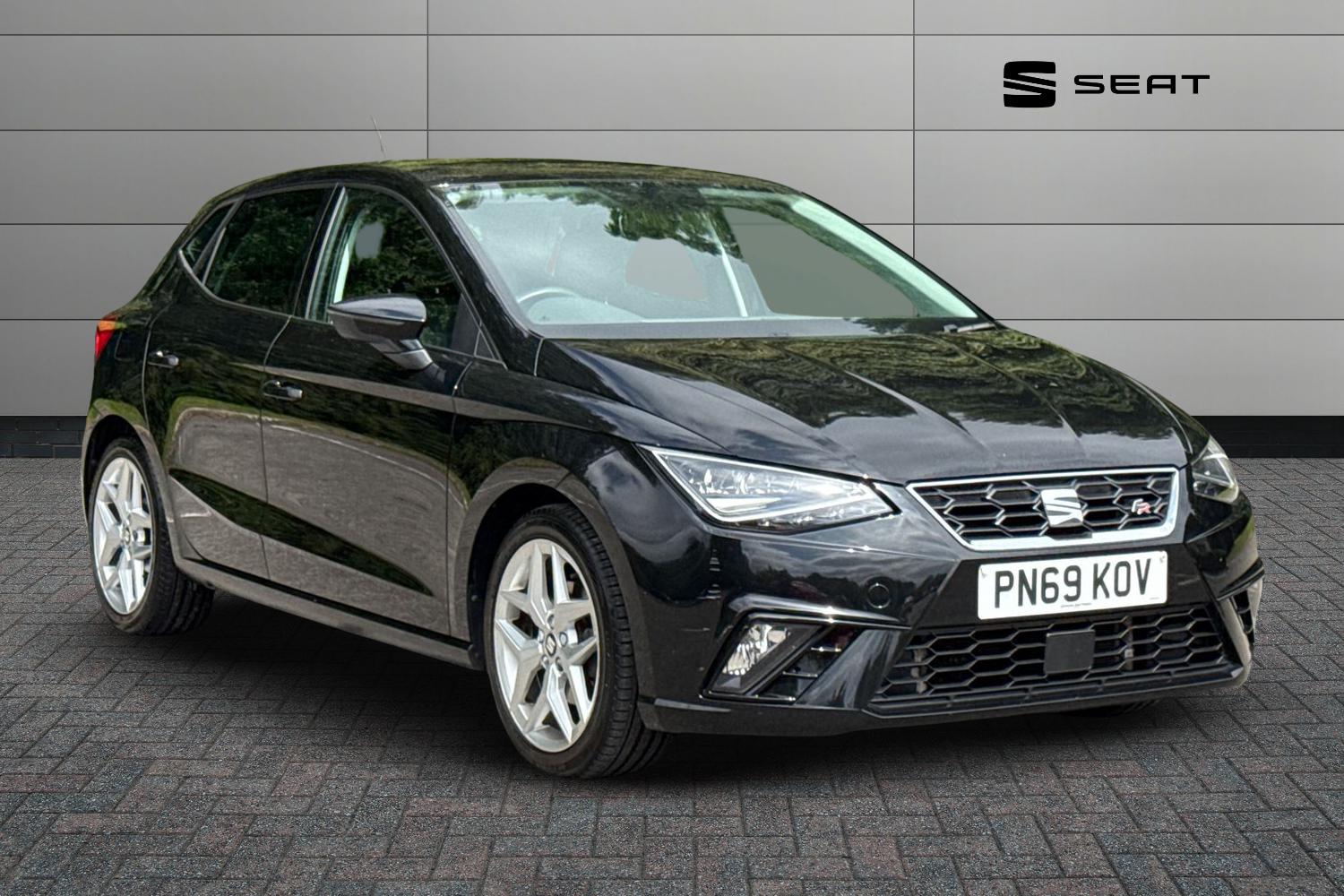 Main listing image - SEAT Ibiza