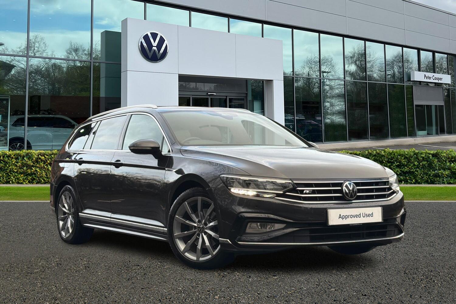 Main listing image - Volkswagen Passat Estate