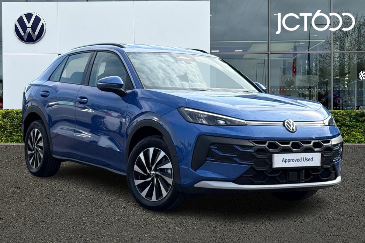 Main listing image - Volkswagen T-Roc