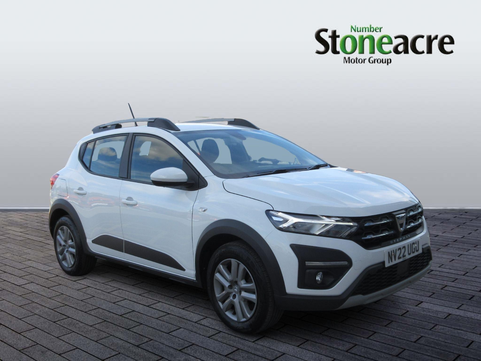 Main listing image - Dacia Sandero Stepway